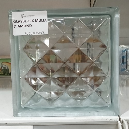 Aksesoris Glass Block Mulia Diamond 20x20